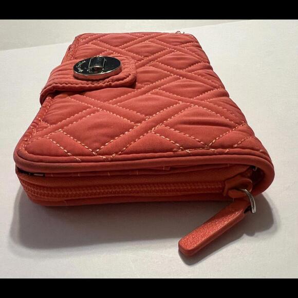 vera bradley pink quilted Wallet - Picture 5 of 15